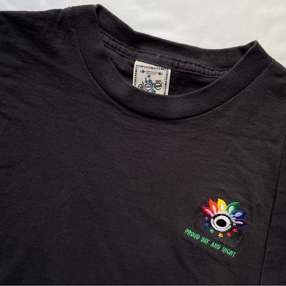 Vintage Single Stitch Made in USA Proud Day and Night Pride Black T-Shirt Large - Picture 1 of 8